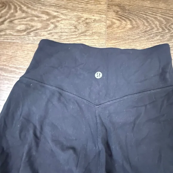 Lululemon Align Joggers Black High Waist 28" Inseam Size 4 Athleisure Pants - Picture 3 of 9